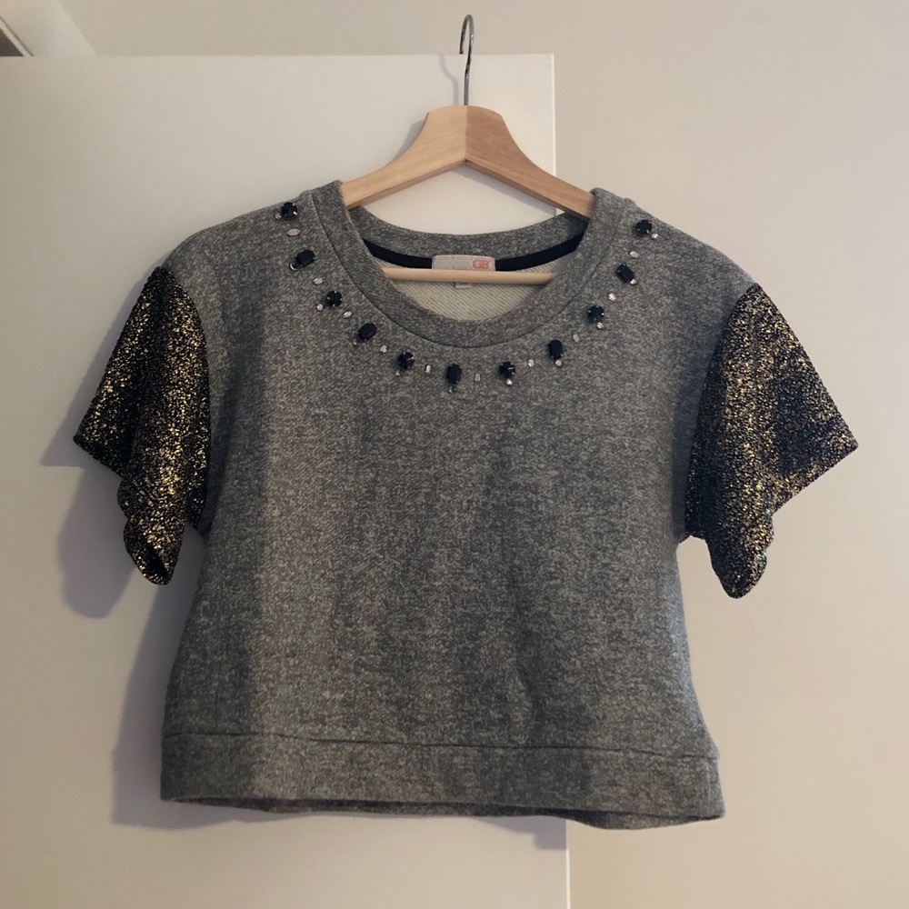 NWOT Short Sleeve Cropped Gianni Bini Jeweled Top